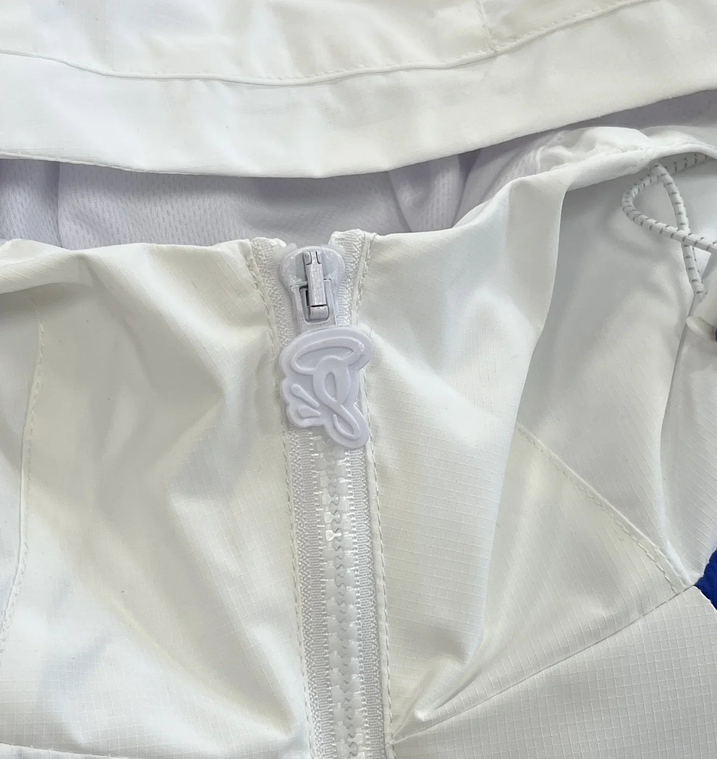 SYNA VORTEX WOVEN JACKET (WHITE/BLUE)