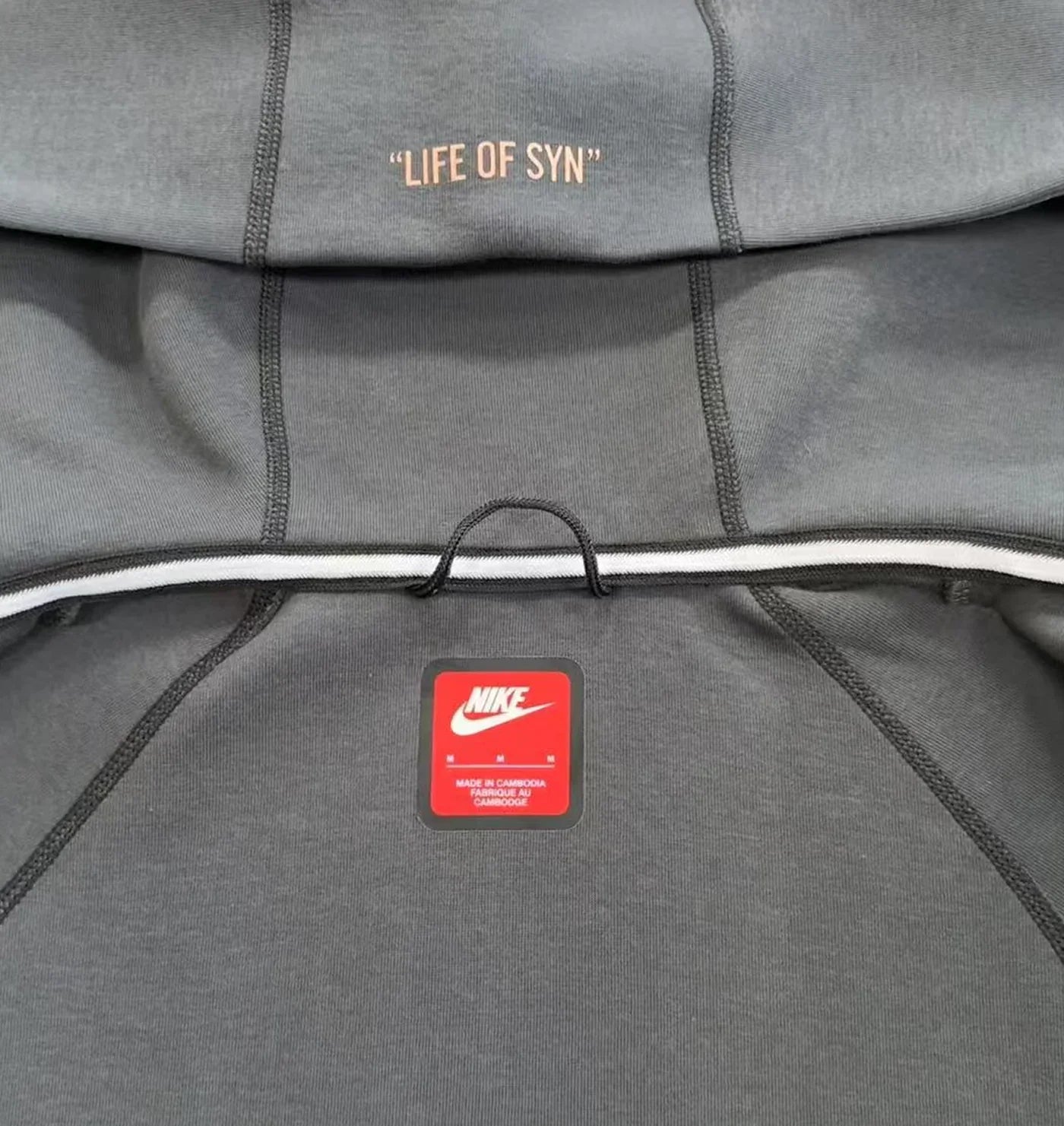 SYNA CENTRAL CEE X TECH FLEECE SET-(SYNA WORLD)