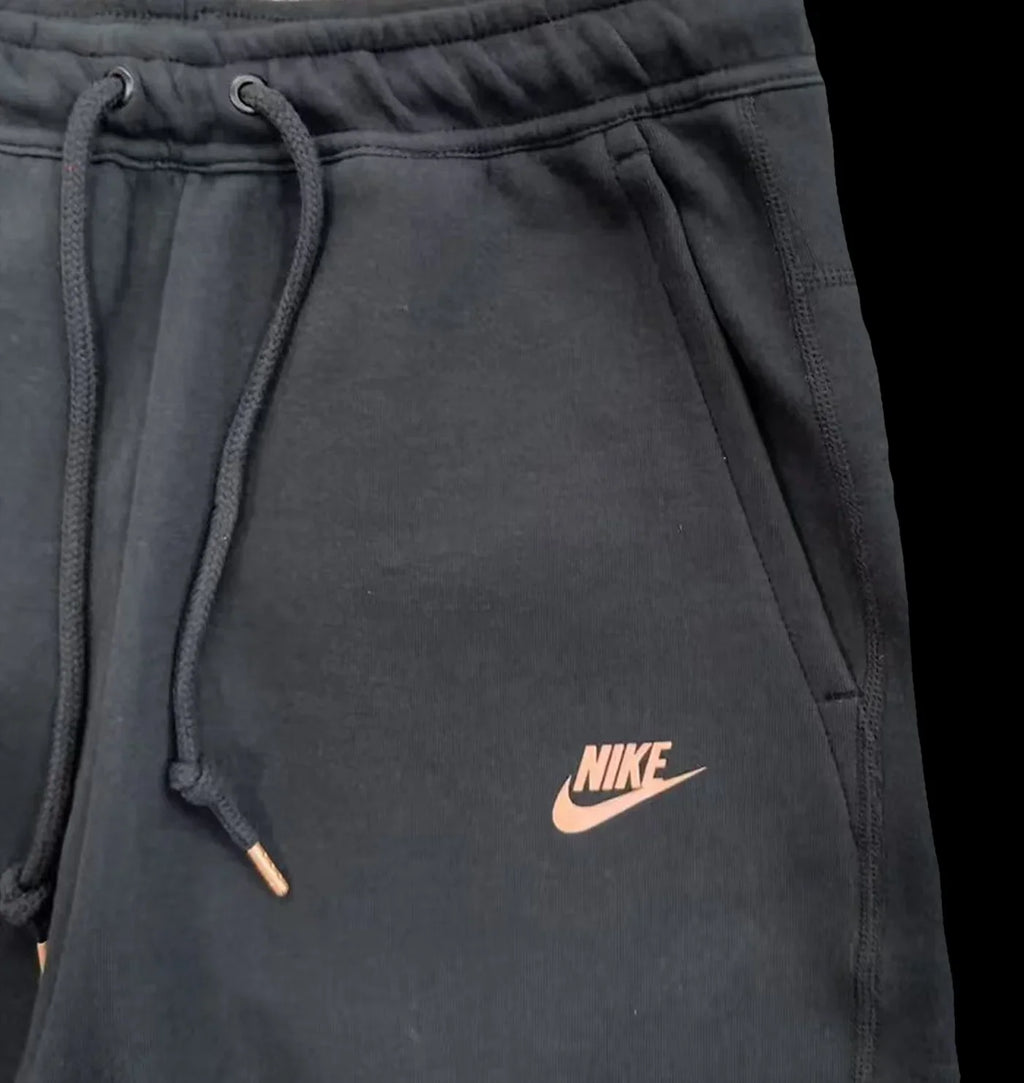 SYNA CENTRAL CEE X TECH FLEECE SET-(SYNA WORLD)